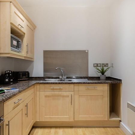 Modern And Spacious 3 Bed Apt Next To The Shard Londen Buitenkant foto